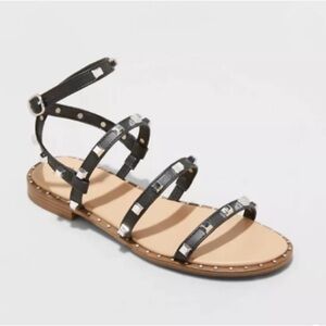 ❤️ A NEW DAY - Astrid studded strappy sandals.